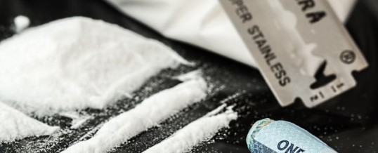 How to Recognize Symptoms and Signs Related to Drug Abuse